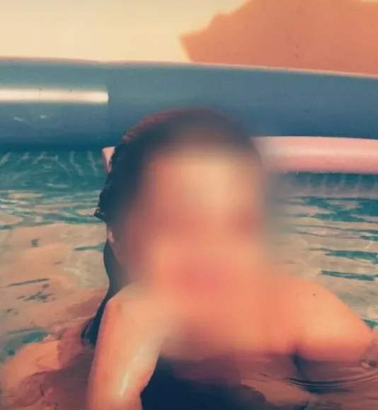 Antonia, 37