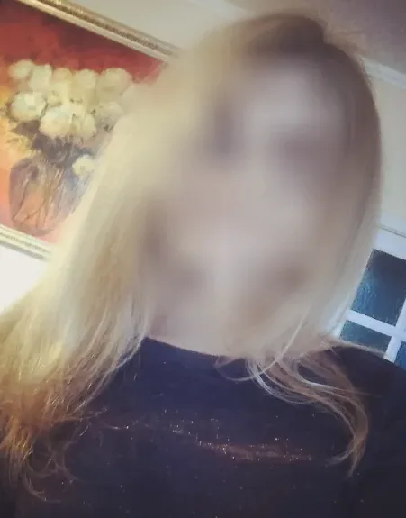 Charlotte, 34