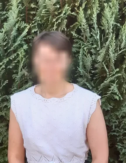 Denise, 27