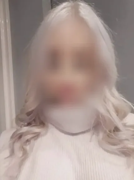 Lotta, 30
