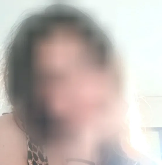 Miriam, 25